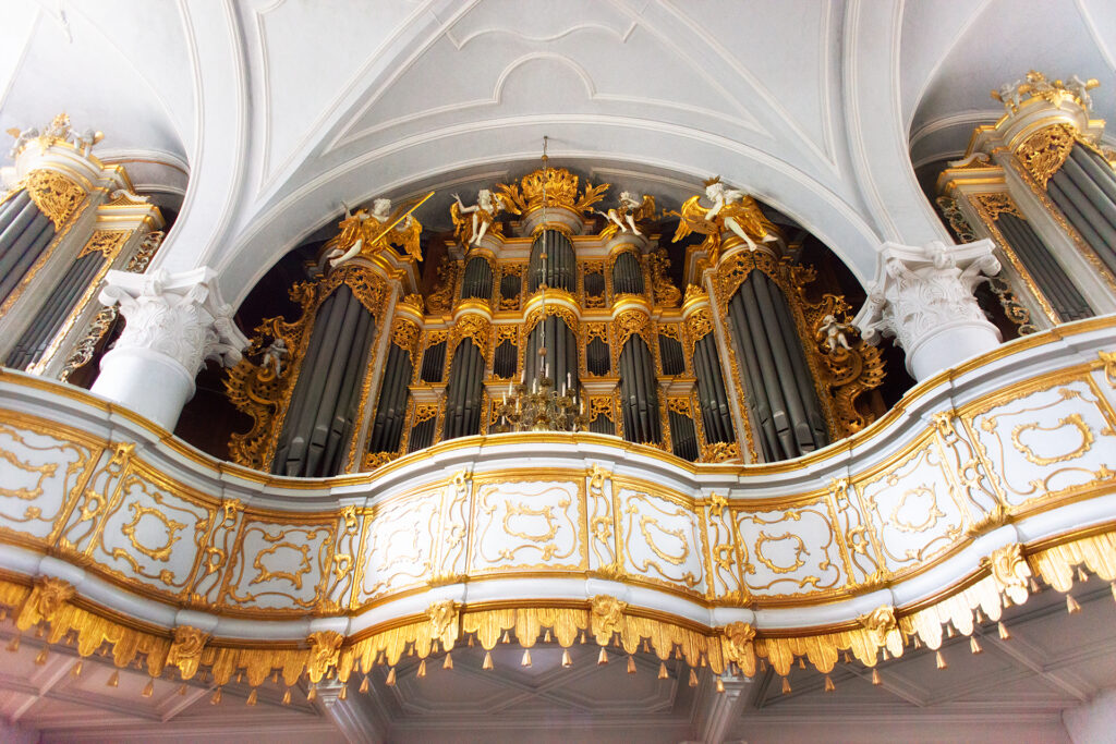 the world's largest mechanical organ