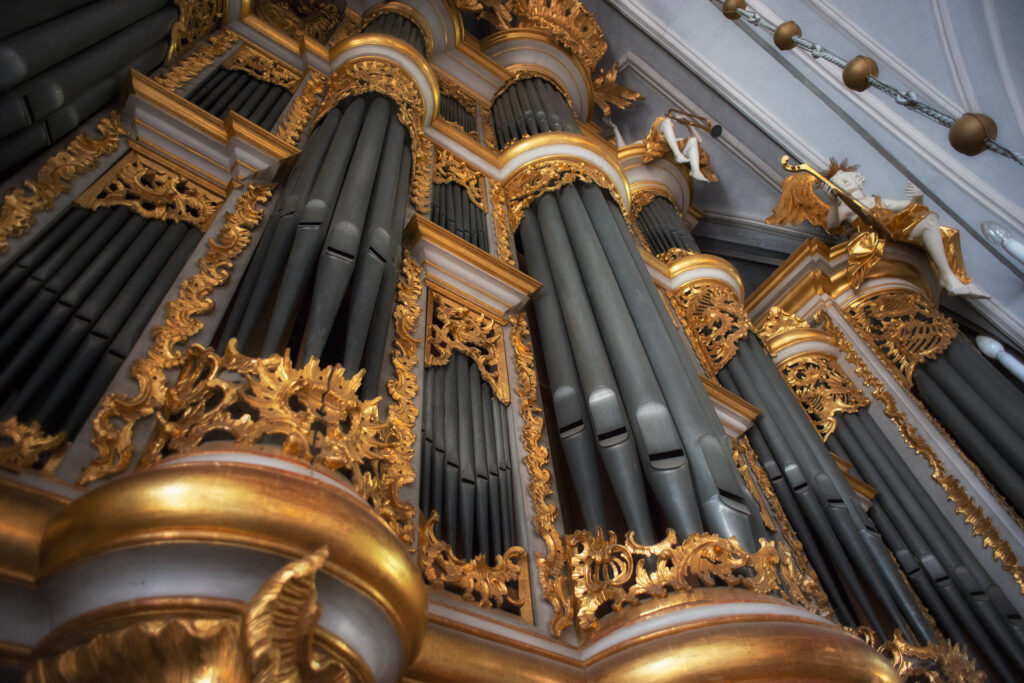 the world's largest mechanical organ